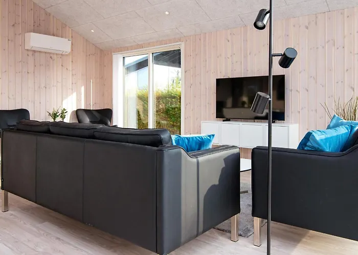 Luxury House With - By Traum *